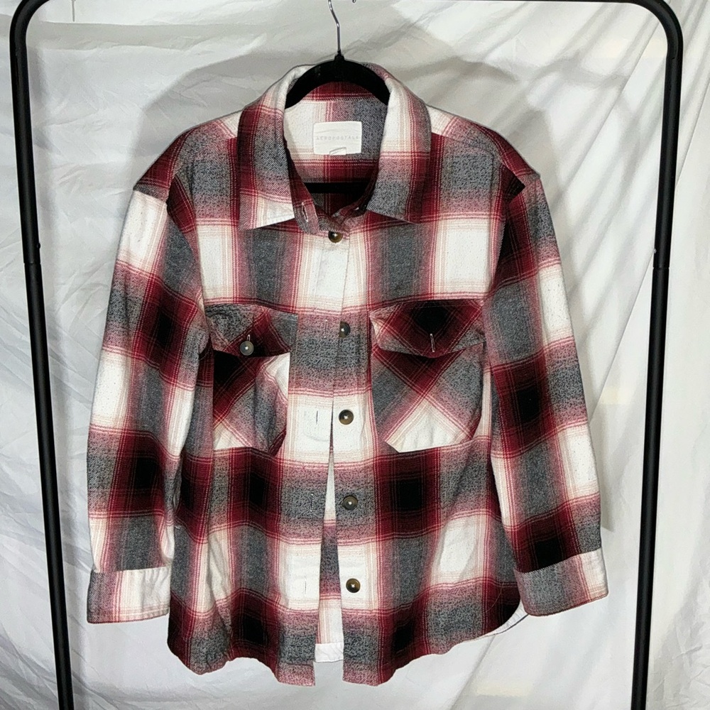 Aeropostale Red and Gray Plaid Sweater